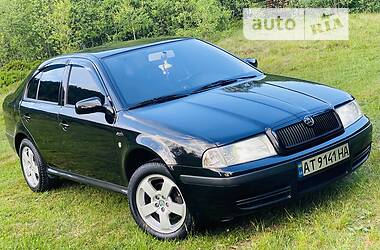 Хэтчбек Skoda Octavia 2004 в 