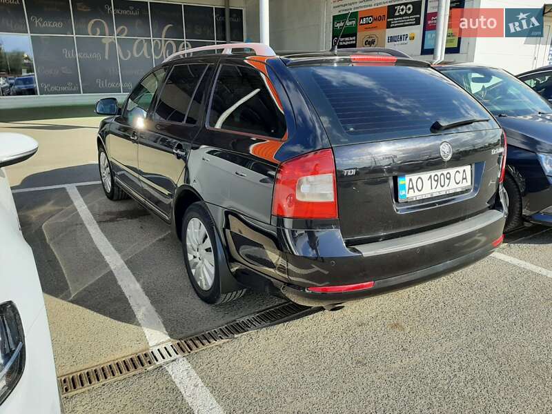 Универсал Skoda Octavia 2010 в Ужгороде