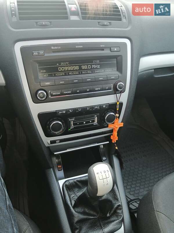 Універсал Skoda Octavia 2010 в Києві