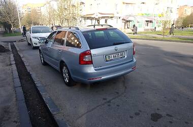 Универсал Skoda Octavia 2011 в Полтаве