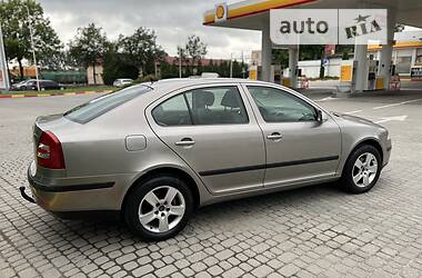 Седан Skoda Octavia 2007 в Львове