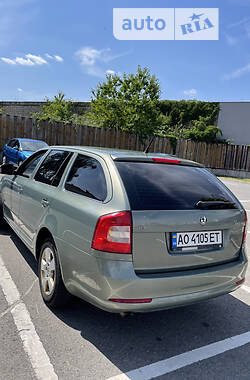 Универсал Skoda Octavia 2012 в Тячеве