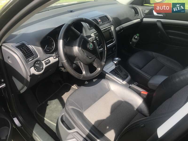 Универсал Skoda Octavia 2010 в Любомле