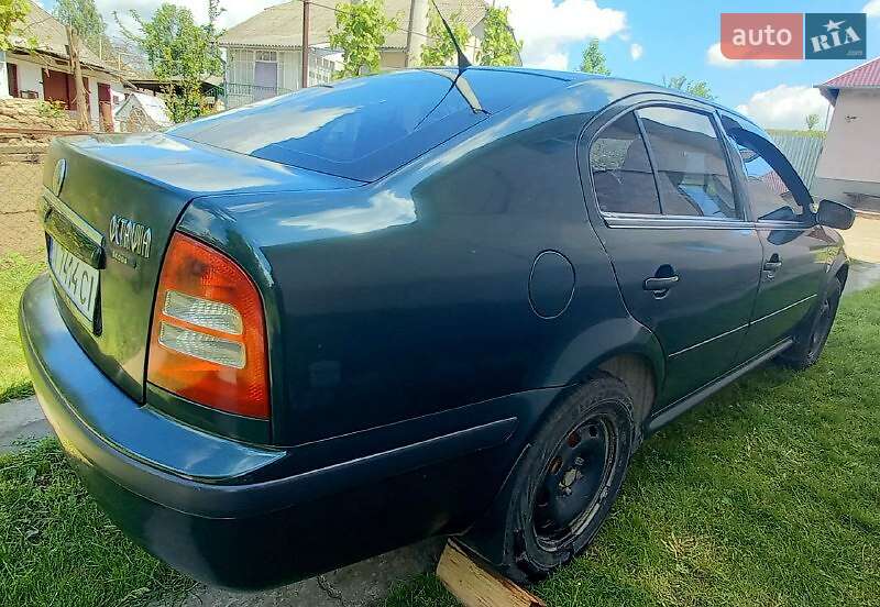 Лифтбек Skoda Octavia 2001 в Бучаче