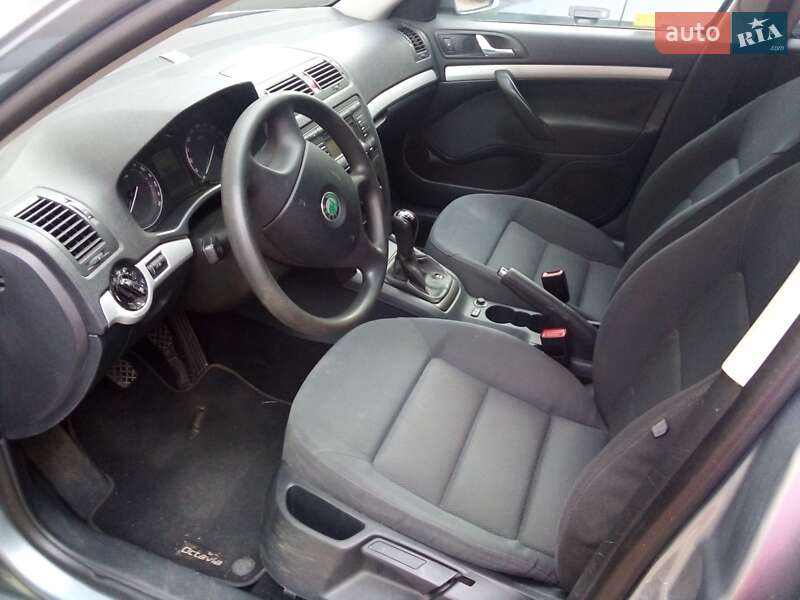 Лифтбек Skoda Octavia 2005 в Ужгороде