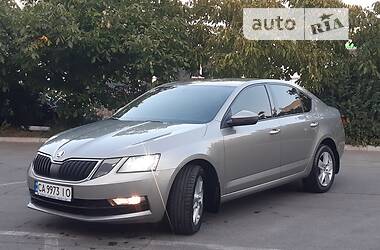 Лифтбек Skoda Octavia 2017 в Черкассах