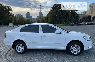 Лифтбек Skoda Octavia 2012 в Харькове