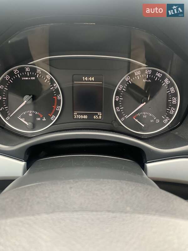 Универсал Skoda Octavia 2011 в Ужгороде