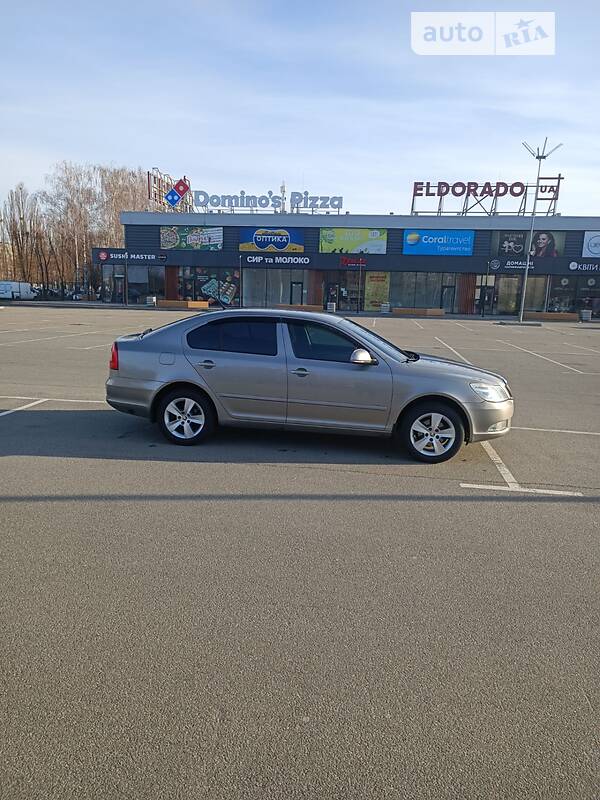 Лифтбек Skoda Octavia 2012 в Киеве