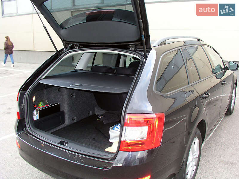 Універсал Skoda Octavia 2014 в Черкасах