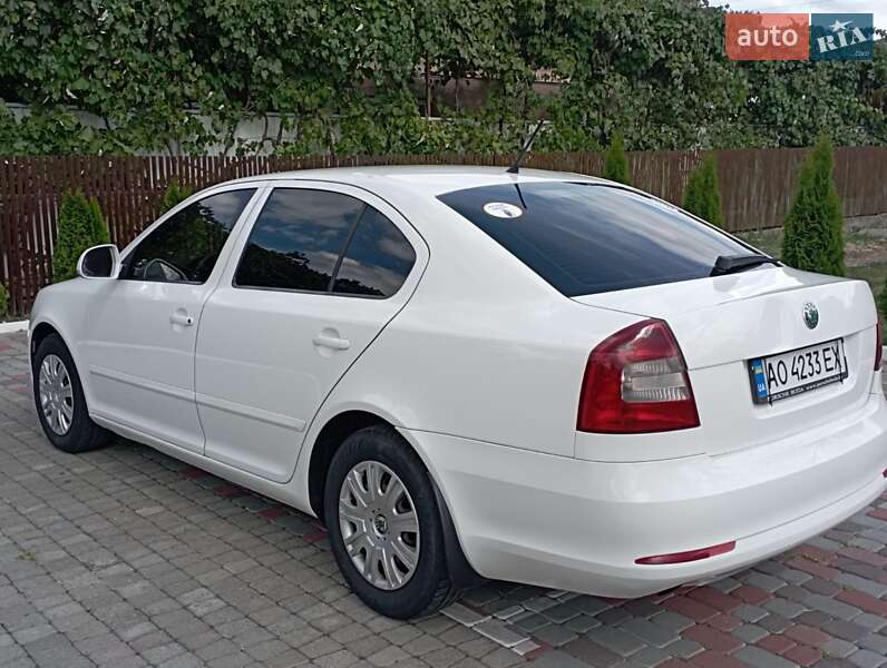 Лифтбек Skoda Octavia 2011 в Полтаве фото 6 Лифтбек Skoda Octavia 2011 в Полтаве