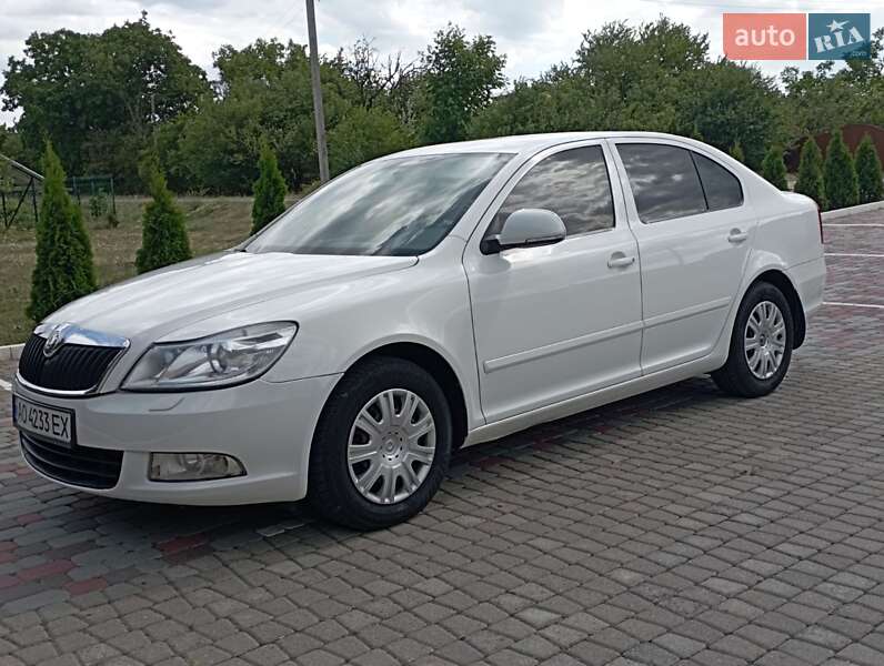 Лифтбек Skoda Octavia 2011 в Полтаве фото 7 Лифтбек Skoda Octavia 2011 в Полтаве