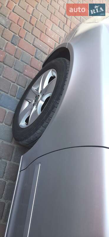 Лифтбек Skoda Octavia 2012 в Кропивницком