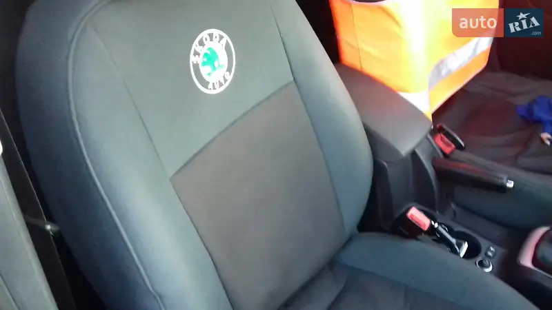 Skoda Octavia 2011 VIN TMBHT61Z8B2093920 фото оголошення 2 з 73