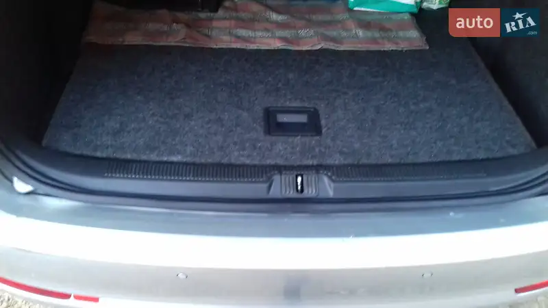 Skoda Octavia 2011 VIN TMBHT61Z8B2093920 фото оголошення 9 з 73