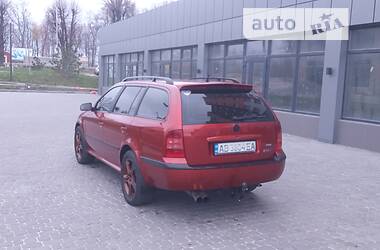 Універсал Skoda Octavia 2001 в Вінниці