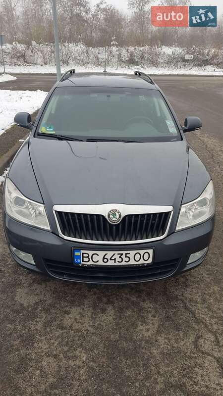 Универсал Skoda Octavia 2010 в Львове