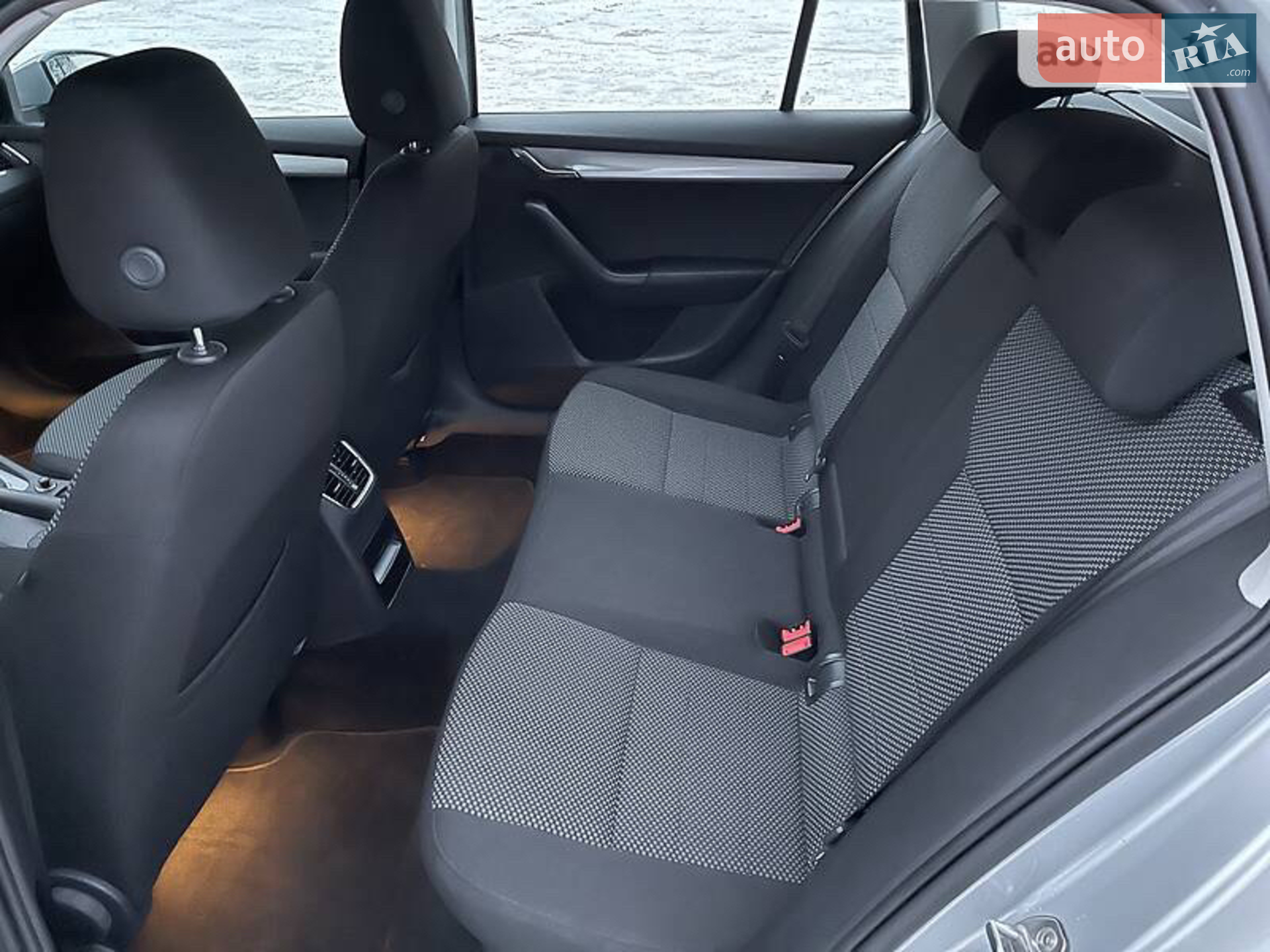 2016 Skoda Octavia - мініатюра 14