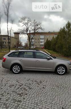 Универсал Skoda Octavia 2017 в Харькове