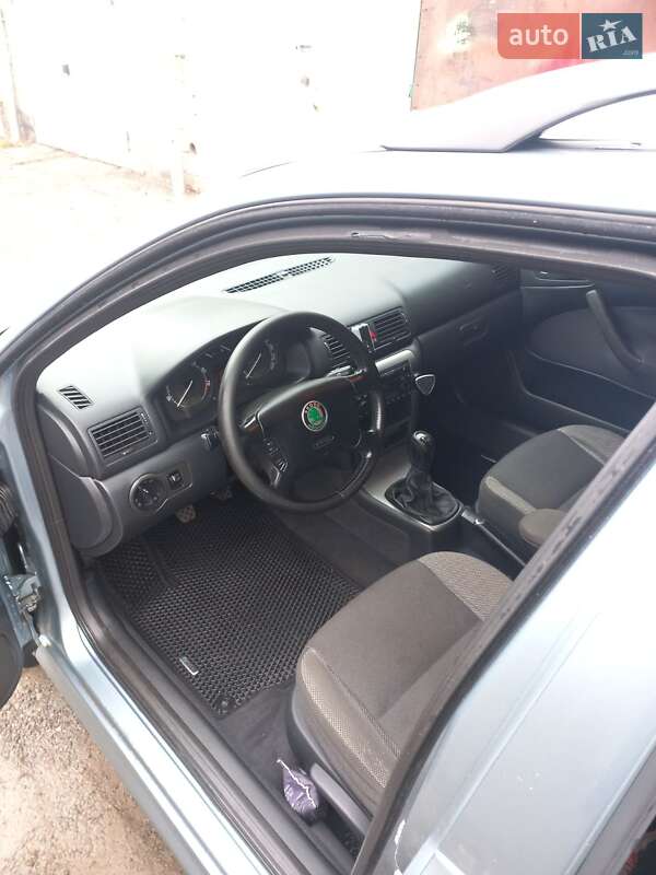 Универсал Skoda Octavia 2003 в Полтаве