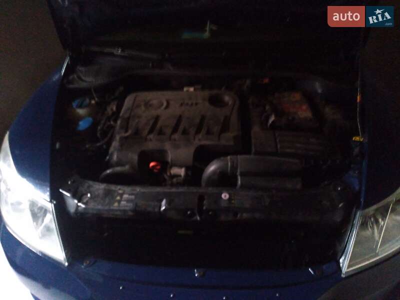 Лифтбек Skoda Octavia 2011 в 