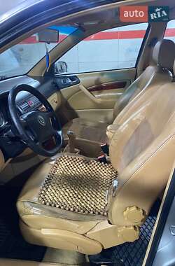 Лифтбек Skoda Octavia 2000 в 