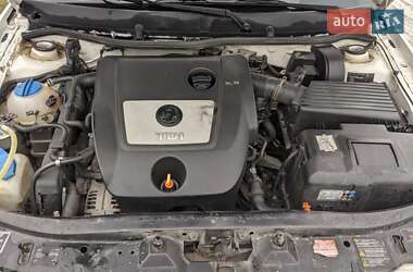 Універсал Skoda Octavia 2008 в Умані