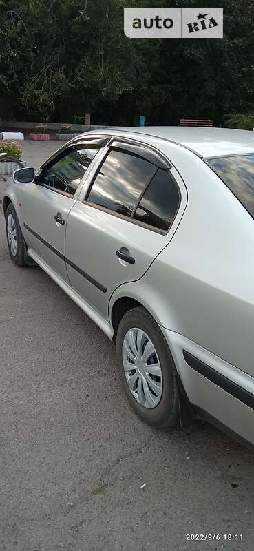 Лифтбек Skoda Octavia 1998 в Вольногорске