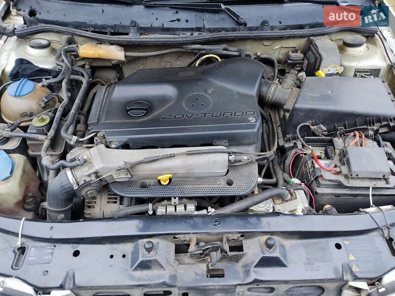 Лифтбек Skoda Octavia 2001 в Гайвороне