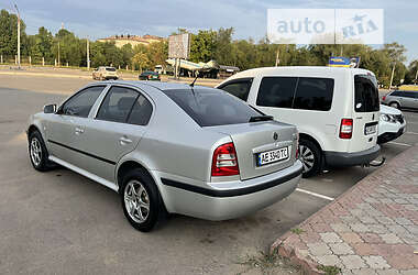 Лифтбек Skoda Octavia 2006 в Кривом Роге