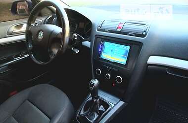 Лифтбек Skoda Octavia 2005 в Ахтырке