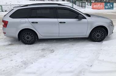 Универсал Skoda Octavia 2013 в Львове