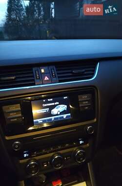 Ліфтбек Skoda Octavia 2014 в Дніпрі