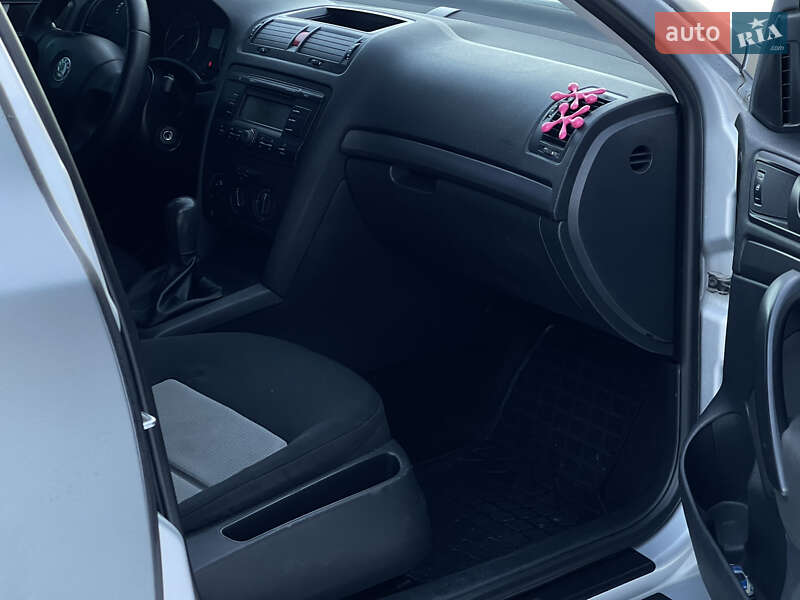 Ліфтбек Skoda Octavia 2008 в Путилі