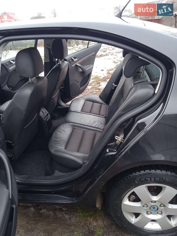 Лифтбек Skoda Octavia 2006 в Сокирянах