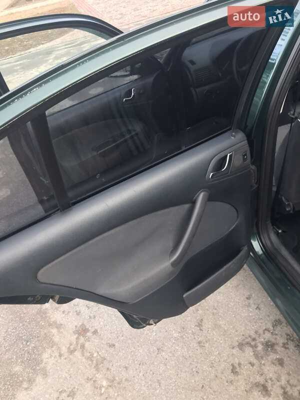 Ліфтбек Skoda Octavia 2002 в Гадячі