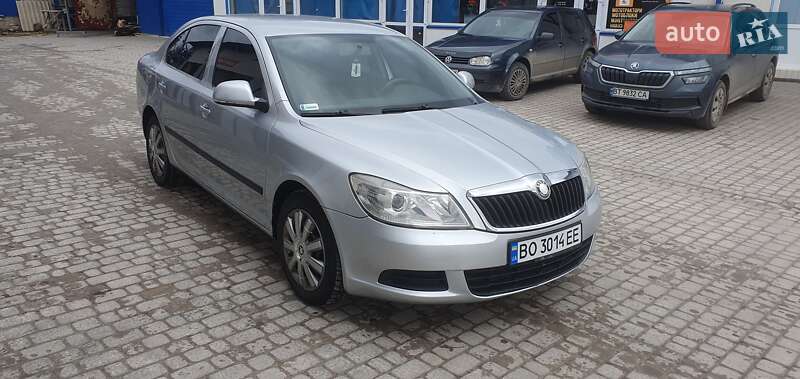 Ліфтбек Skoda Octavia 2008 в Березному