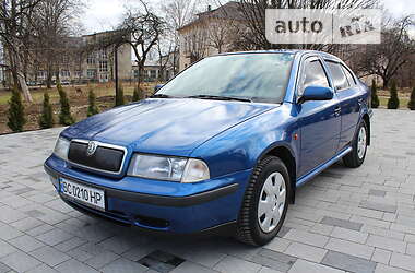 Лифтбек Skoda Octavia 1999 в Дрогобыче