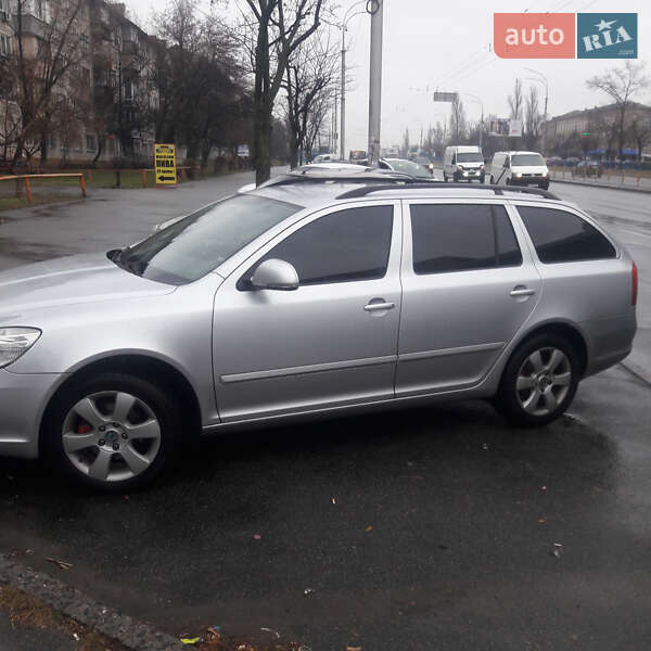 Універсал Skoda Octavia 2009 в Києві
