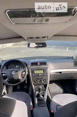 Лифтбек Skoda Octavia 2005 в 