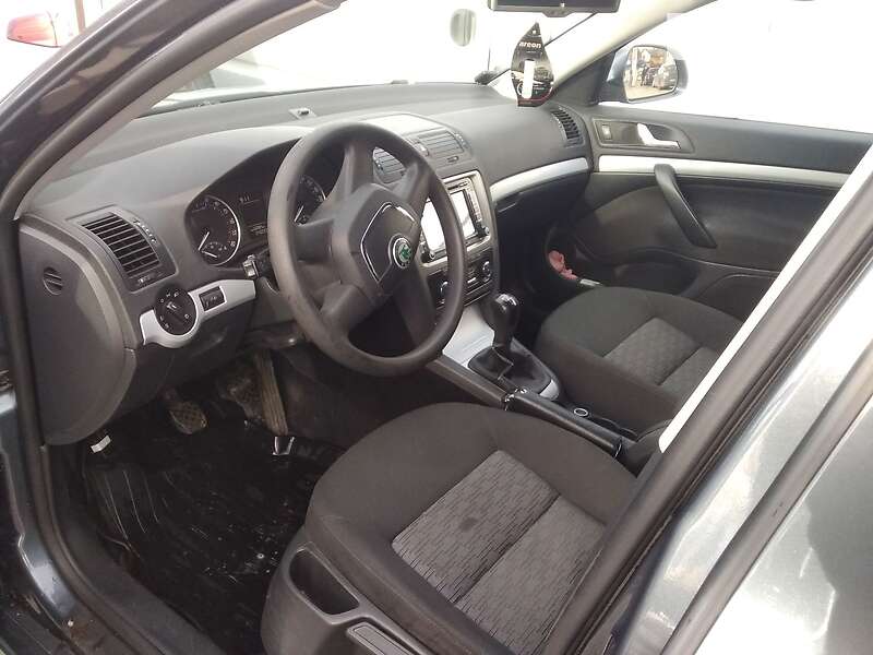 Універсал Skoda Octavia 2010 в Луцьку