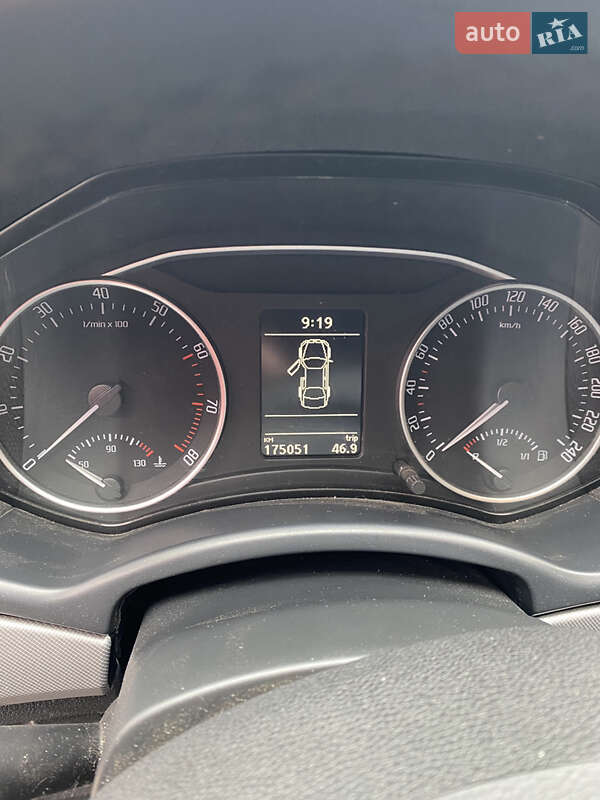 Лифтбек Skoda Octavia 2011 в Кривом Роге