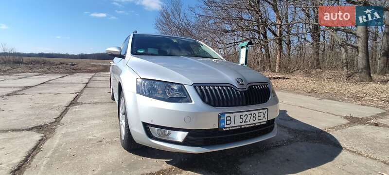 Універсал Skoda Octavia 2017 в Лохвиці