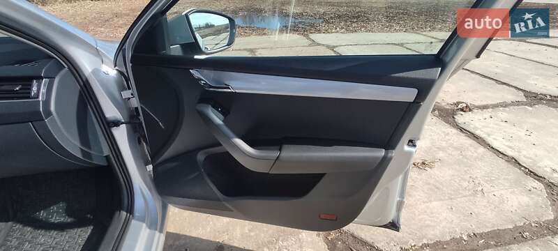 Універсал Skoda Octavia 2017 в Лохвиці