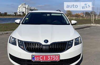 Универсал Skoda Octavia 2018 в 