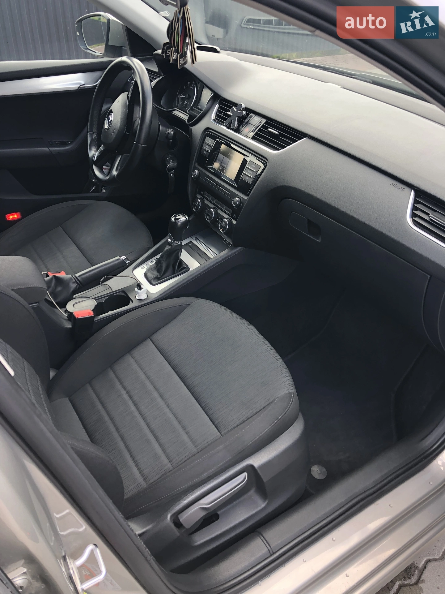 2015 Skoda Octavia - мініатюра 9