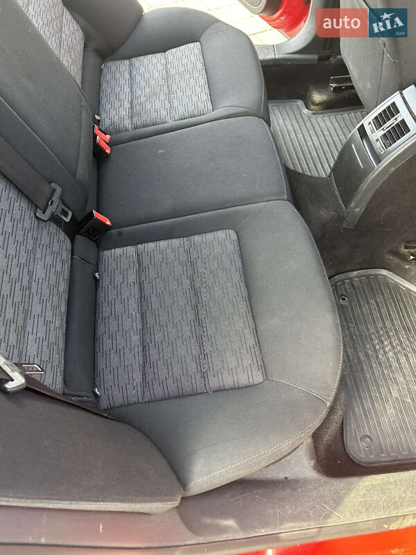 Універсал Skoda Octavia 2013 в Долині