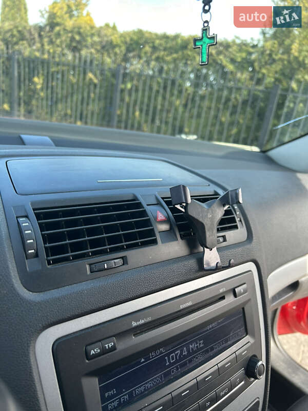 Універсал Skoda Octavia 2013 в Долині