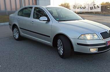 Лифтбек Skoda Octavia 2004 в Запорожье