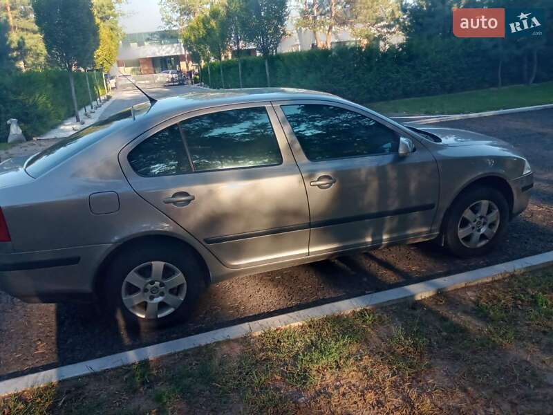 Ліфтбек Skoda Octavia 2008 в Володимирі